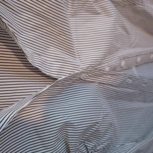 Top - Picture 4 of 6